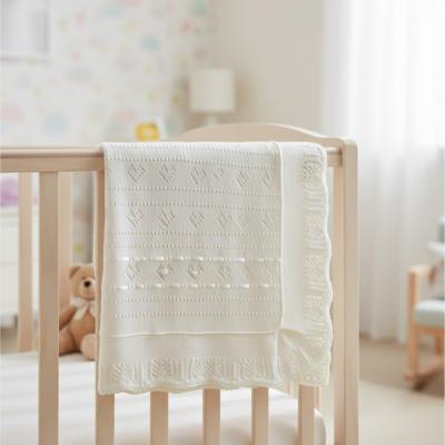 BO5166C  Crochet Shawl Ivory 