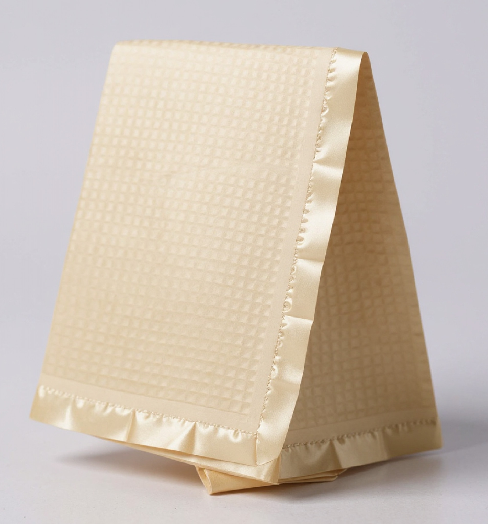 Bee Bo  * BOKatrinaC Cream Satin Edged Waffle Shawl