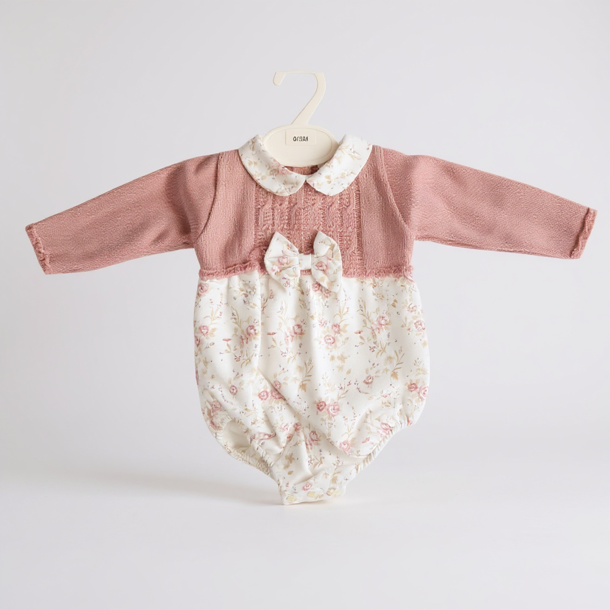 Bee Bo MC8016 5029711150601 BOMC8016-DP Classic Rose Romper(0-9 months)