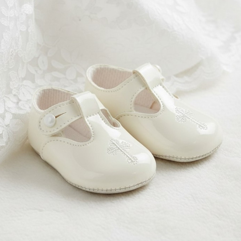 Bay Pod/Early Days   BP044I Christening Ivory Patent Shoe With Cross (0-3)