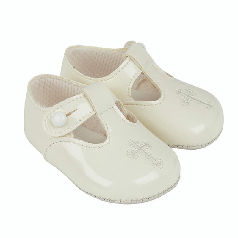 Bay Pod/Early Days   BP044I Christening Ivory Patent Shoe With Cross (0-3)