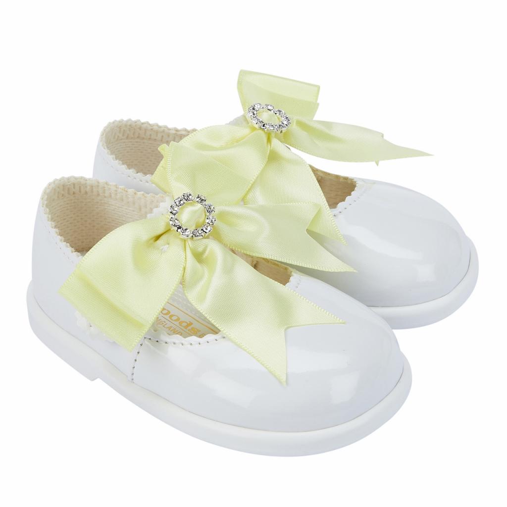 Bay Pod/Early Days H035 * BPH035WY White Yellow Bow & Diamante First Walker Shoe (2-6)