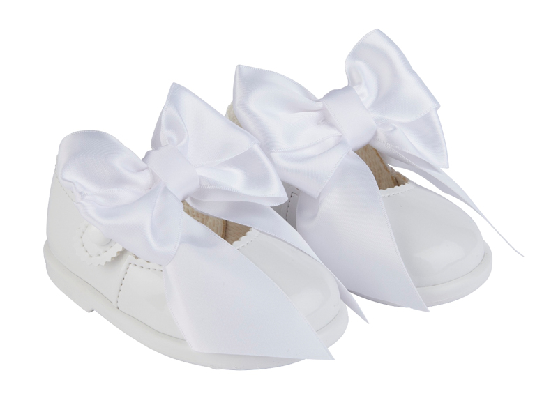Bay Pod/Early Days H509  BPH509 White Patent "Bow" Shoes (2-6)