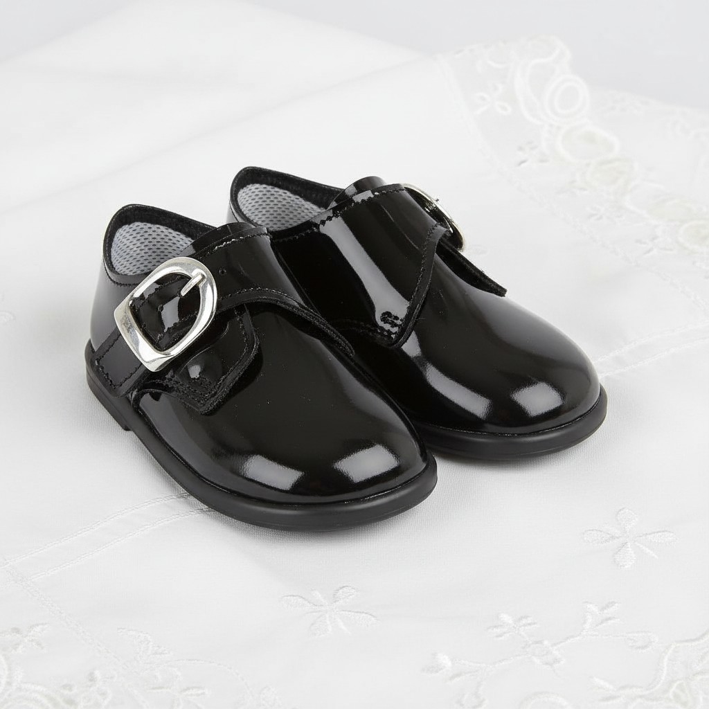 Bay Pod/Early Days   BPH656-BP Black Patent Buckle Shoes (Size 2 Only)