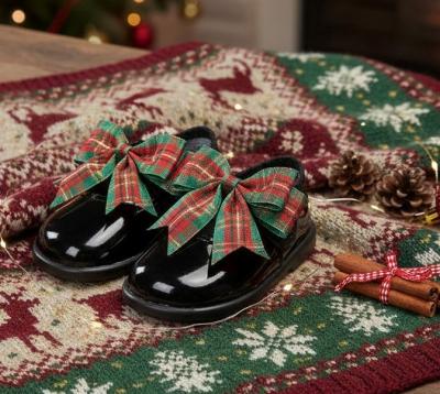 BPH975Gr  First Walker Shoe With Green Tartan Bow  (2-6)