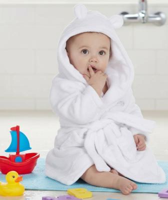 BT18C204-0-6  White Dressing Gown  (0-6 months)