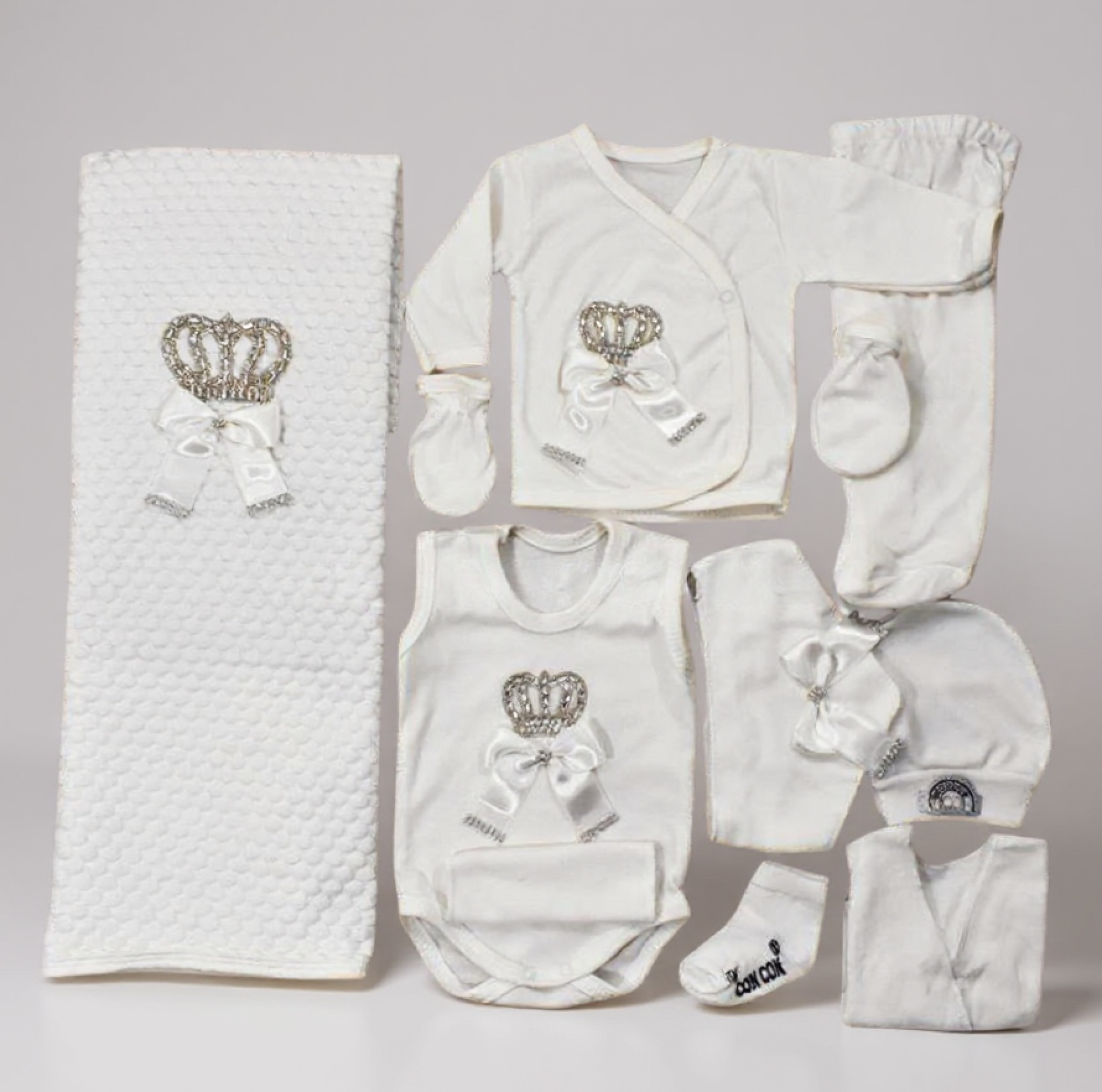 ConCon Baby   CBCC10030_W  10 Piece boxed Set "Sparkle Crown" White (0-3)