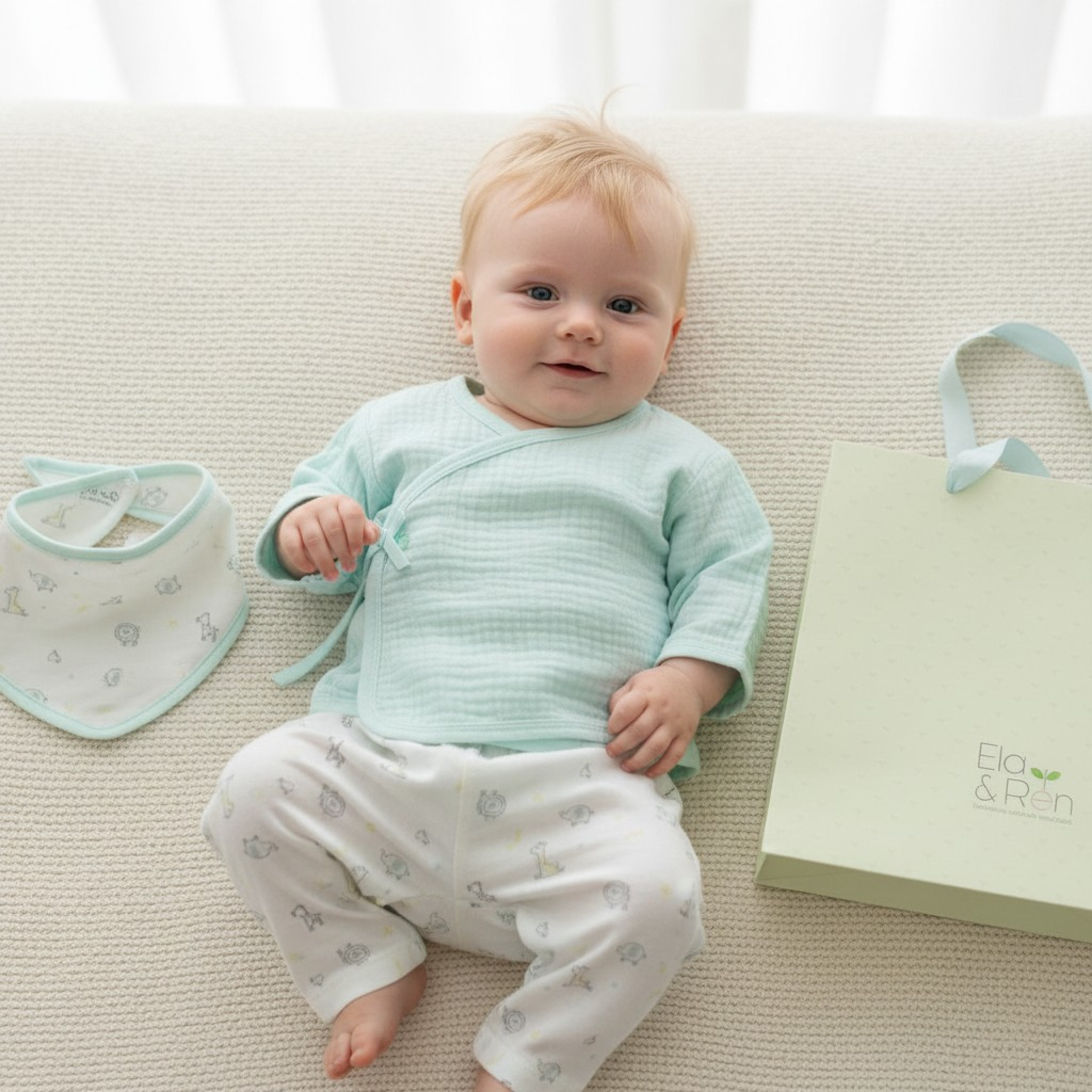 Ela & Ren Inspired by Nature GFT/E13423 * ER13423-A Cheesecloth Layette Jungle (0-6 months)