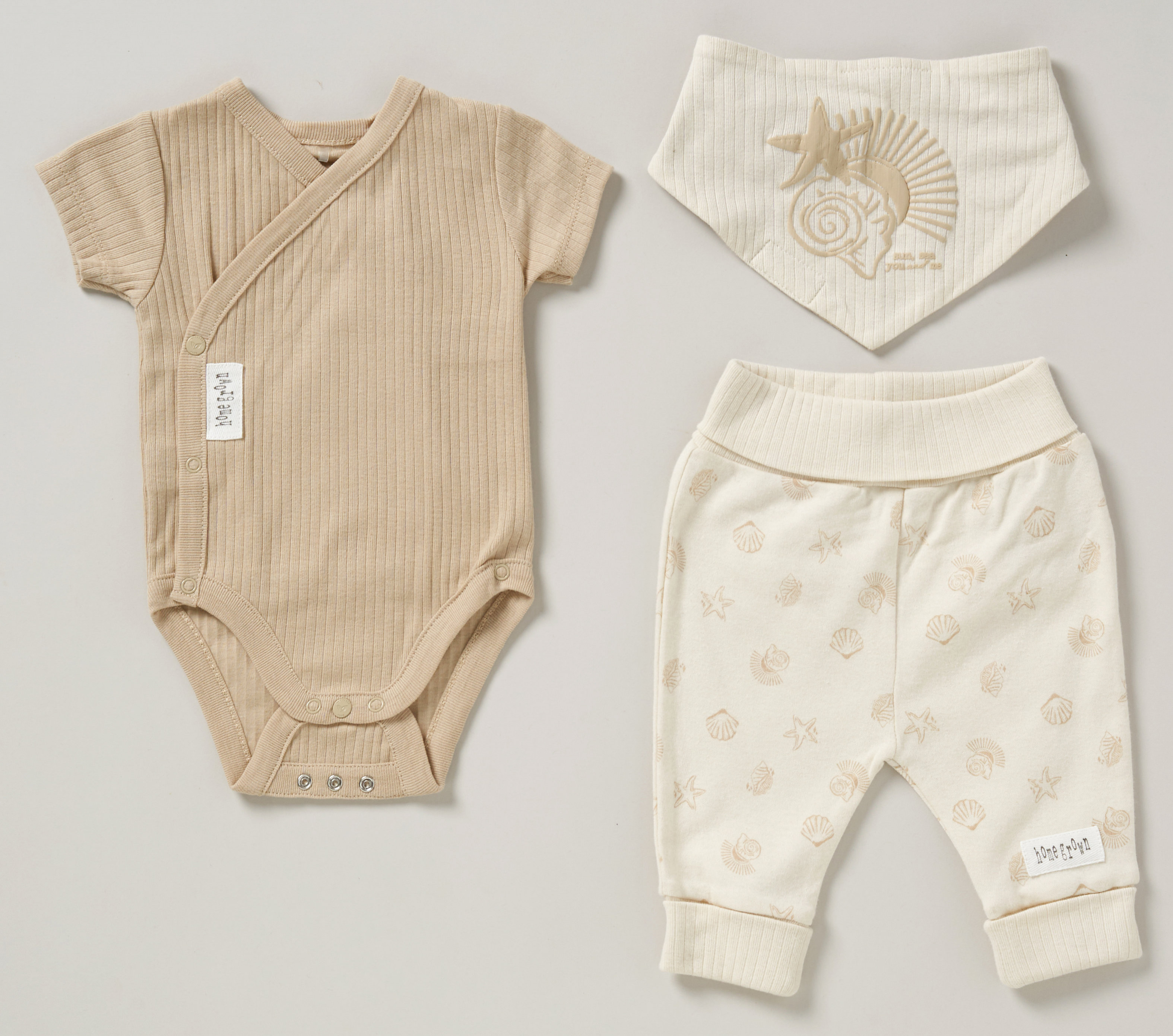 HOME GROWN BABY (organic) D07191 * HGD07191E Organic Ribbed Three Piece " Seaside" (0-12 months)