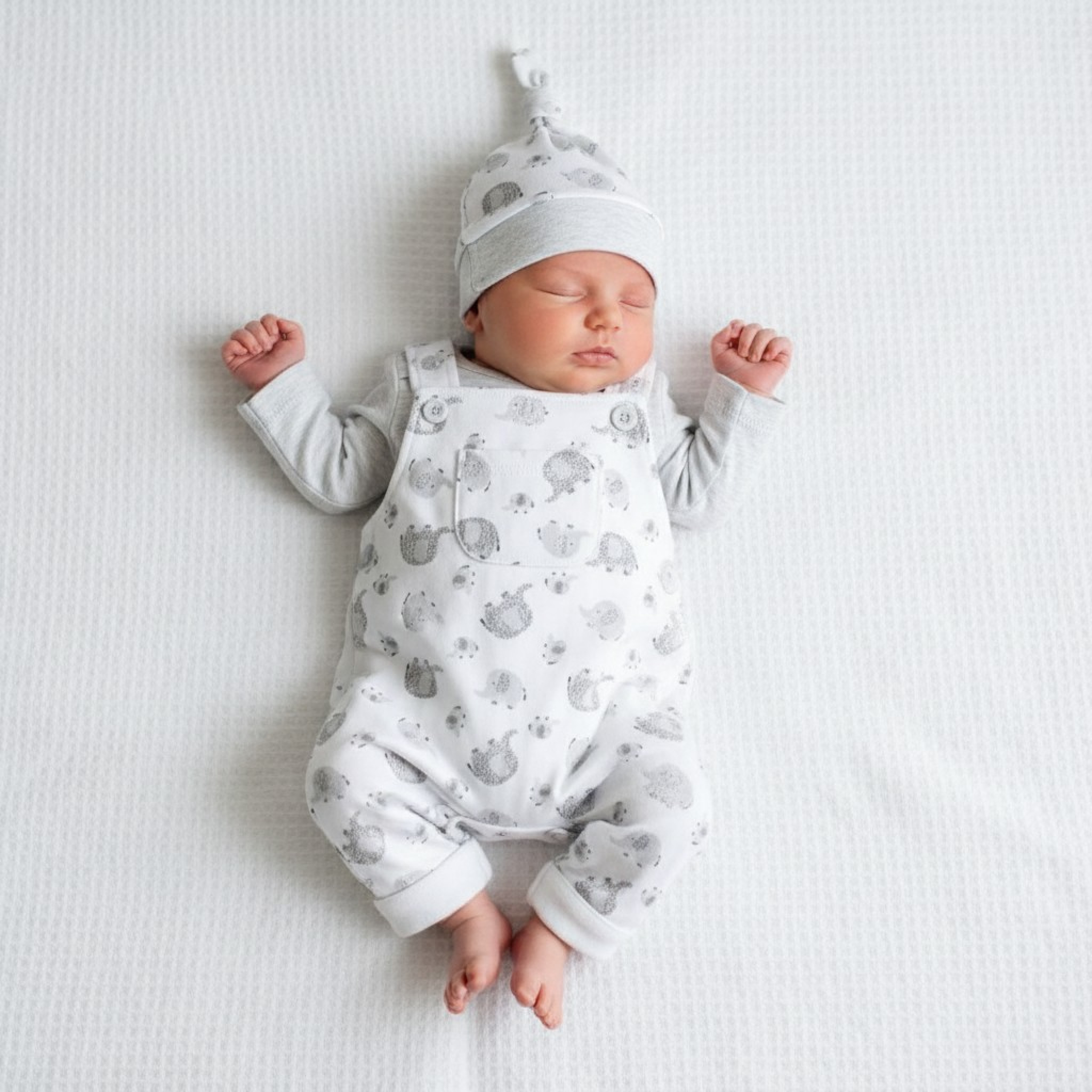 Just Too Cute  505651304460 JTLBW_9791W  "Elephant" Dungaree Set (3-8lbs)