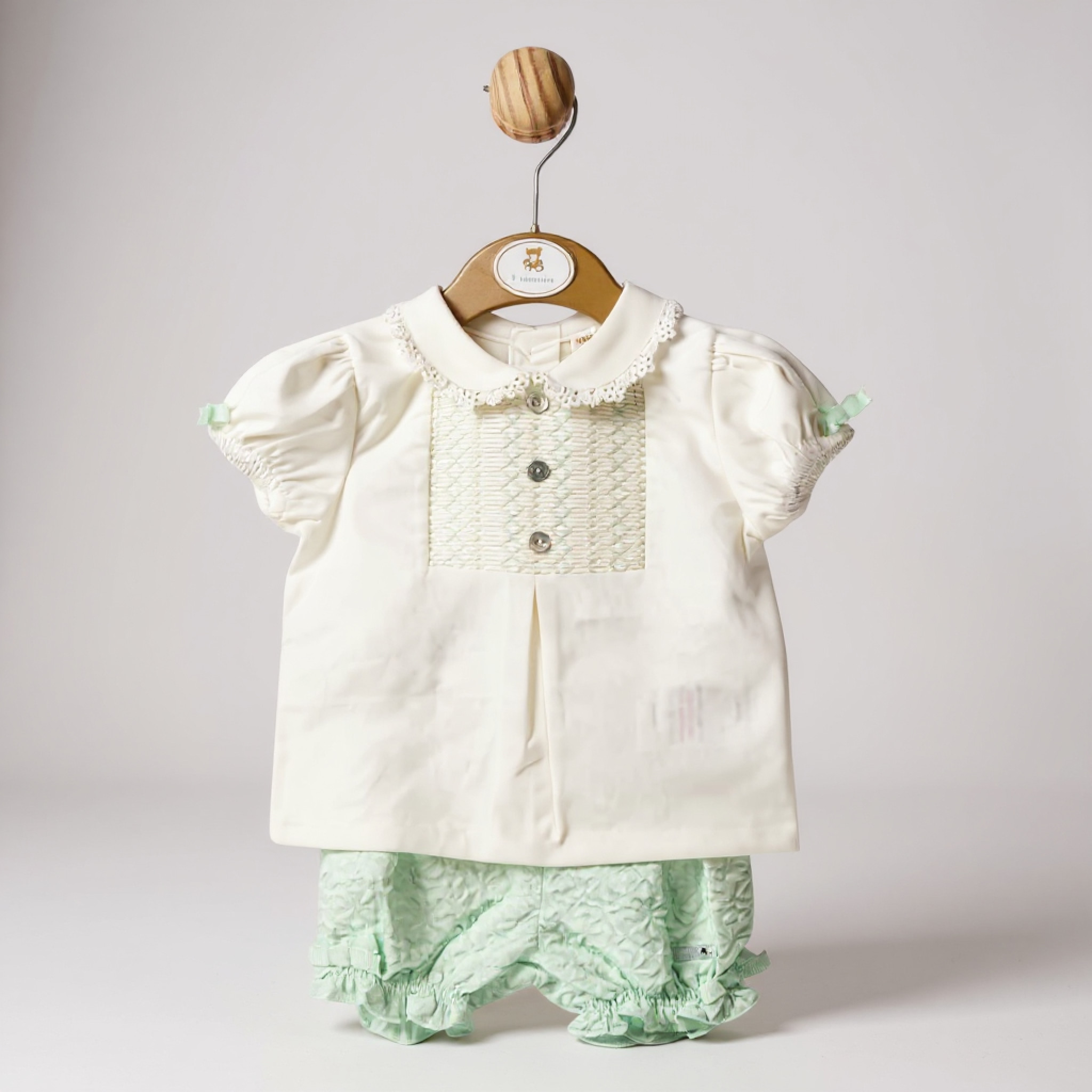 Mintini MB5640  MB5640G Floral Smocked Bloomer Shorts Set (3-9 months)