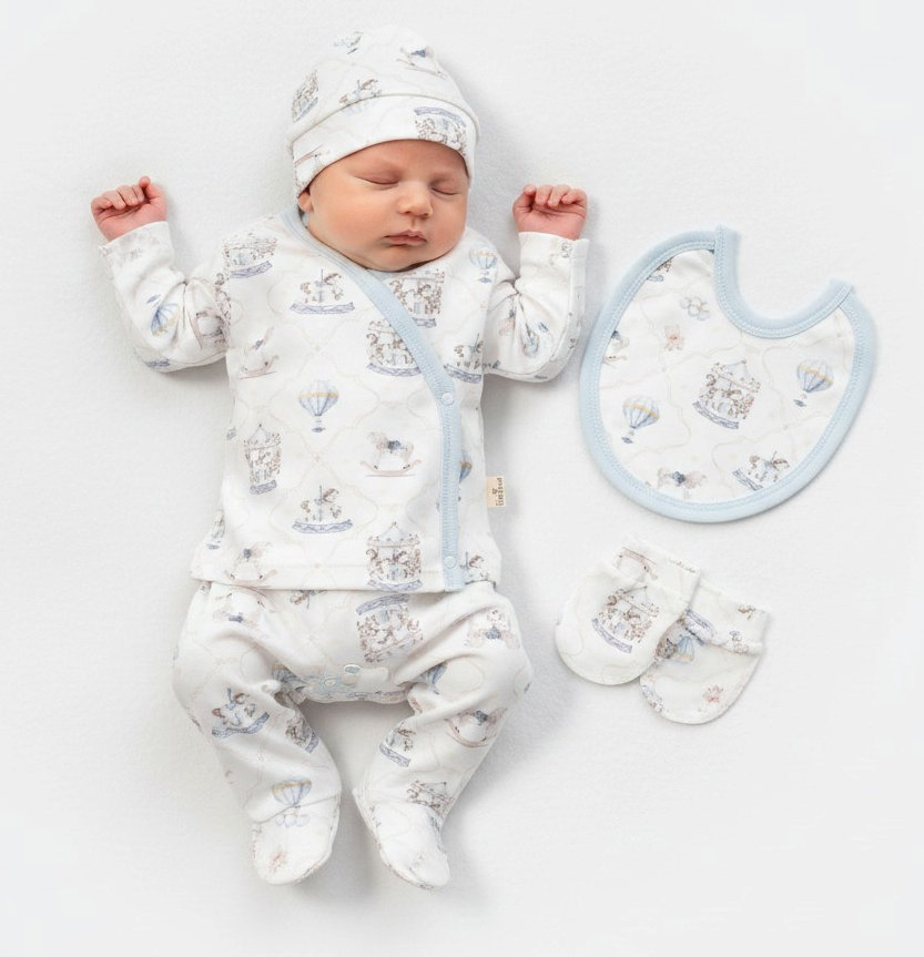 MiniCayzen  2025210700005 MC2110 Fairground  five piece set ( 0-3 months)