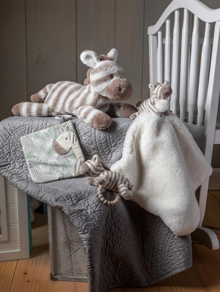 Mary Meyer 43224M  MM43224M Afrique Zebra Toy 15"