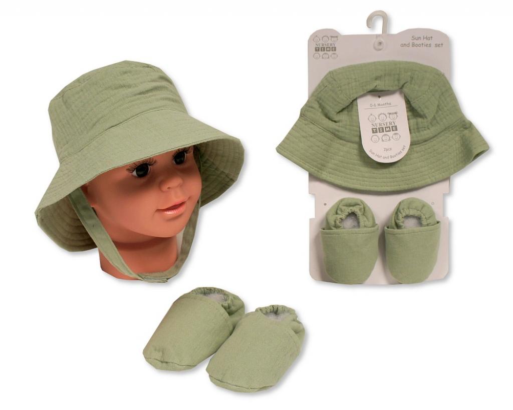 Nursery Time  5035320056357 NT0503-0635S Sage Green Sun Hat and Booties Set (0-12m)