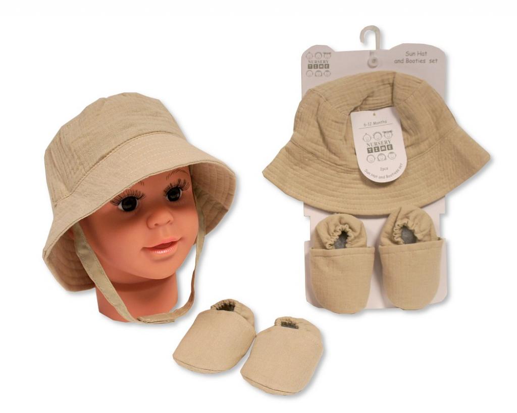 Nursery Time  5035320226354 NT0503-0635T Taupe Sun Hat and Booties Set (0-12m)