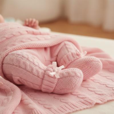 NT116-354P Pink Cable Knit Booties