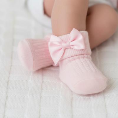 NT61-2223P-NB  Pink Bow Socks  (Newborn)