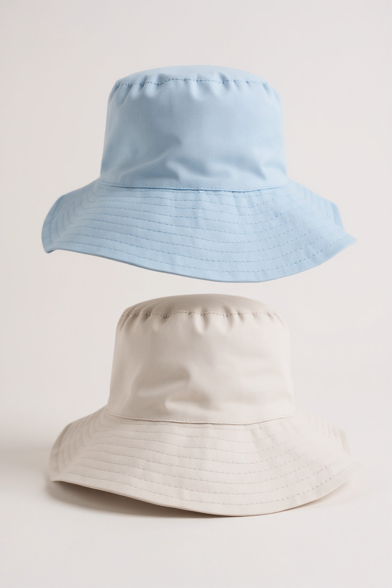 Pesci Kids KIDS/0249 5055185835980 PK0249WS Wide Brim Hat White and Sky (0-12 months)