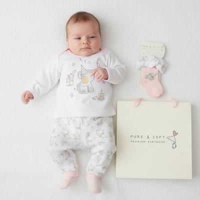 PSE13339W Elephant 5 Piece Gift Set with Bag (0-6 months)