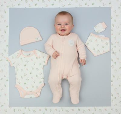 PSJ13908  5 Piece Layette set with zip "Floral"  ( 0-6 months)