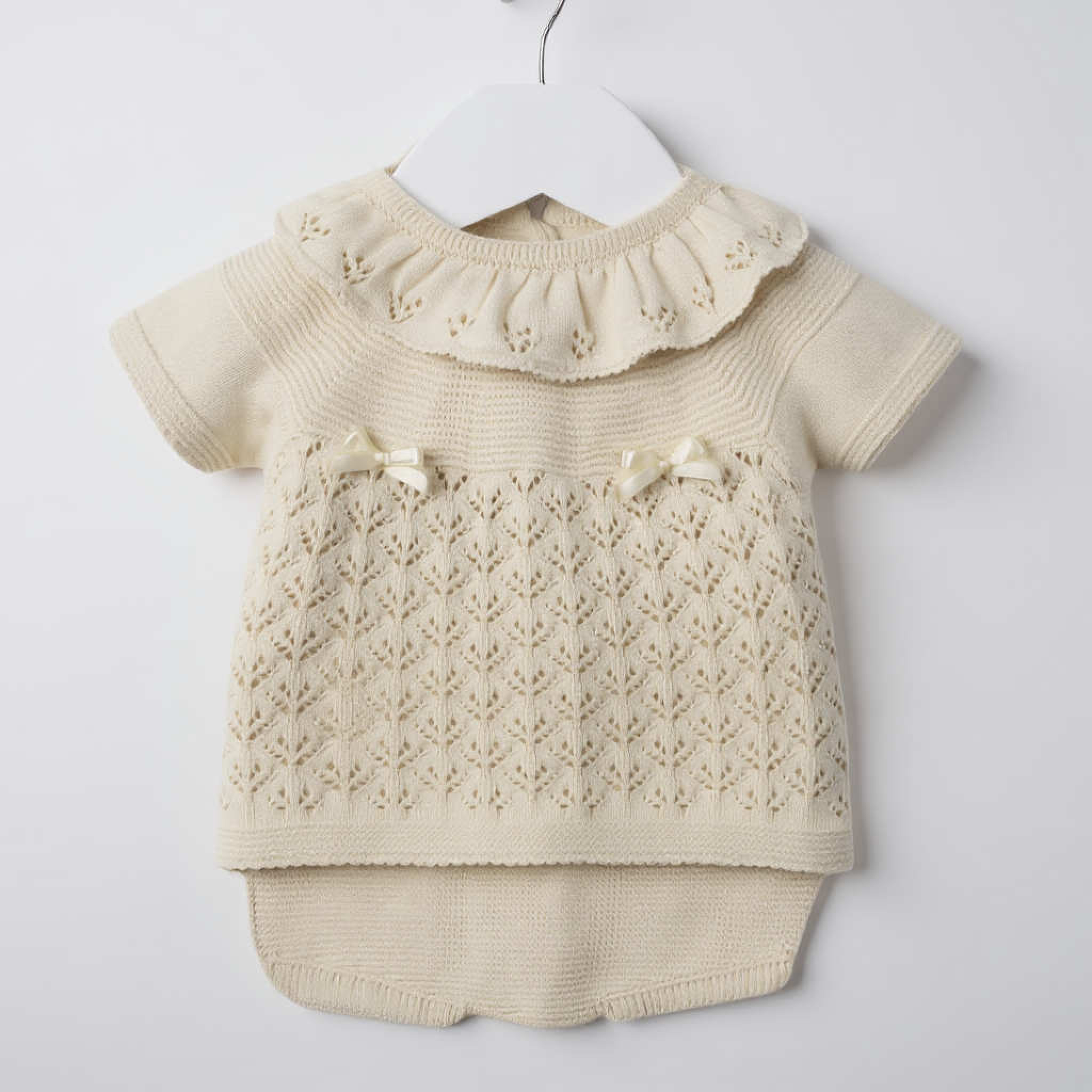 Pex B0096 * PX0096-BI Laura Biscuit Frill Neck Shorts Set (9-24 months)