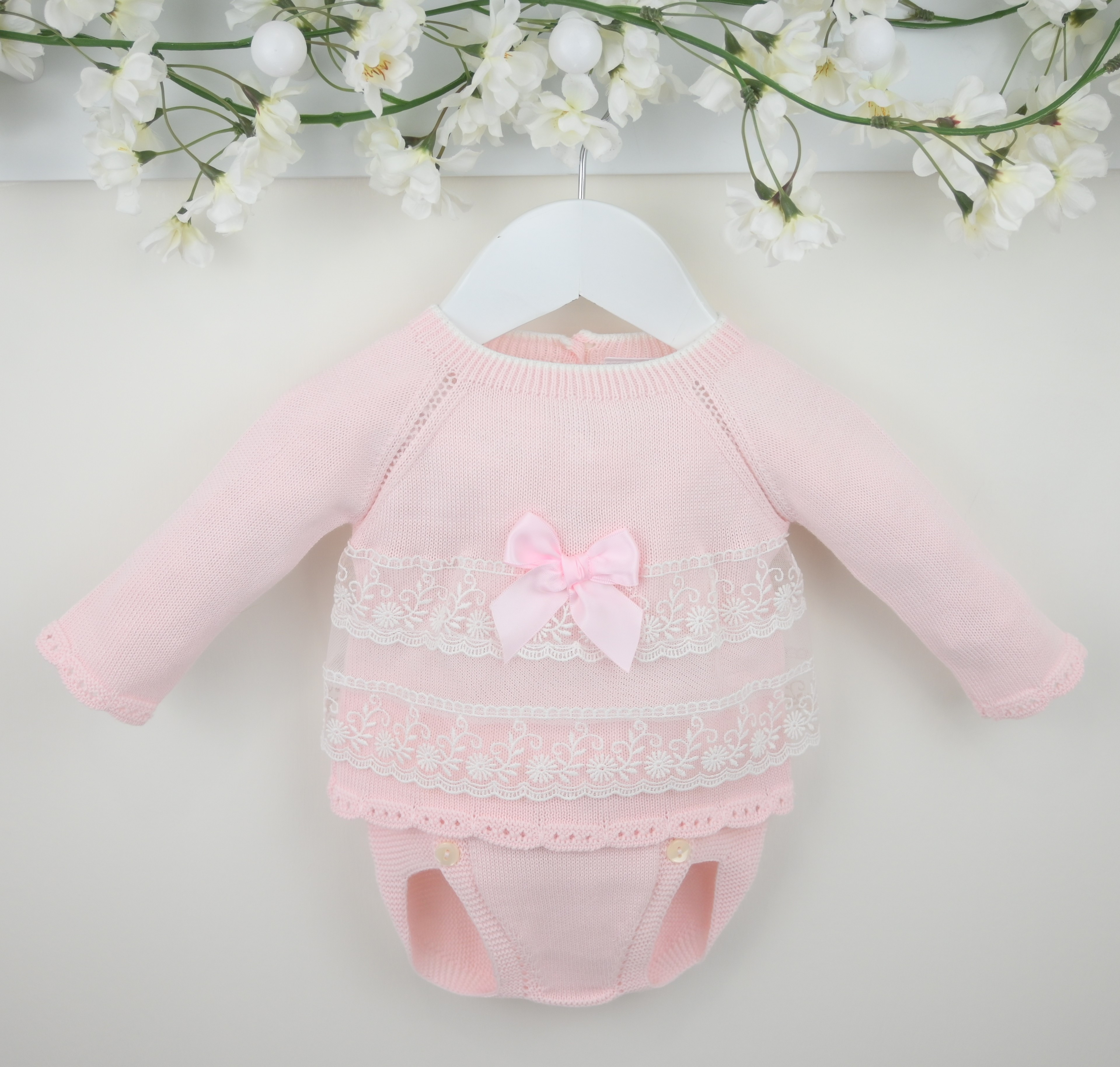 Pex B0934 * PX0934P Arianna Lace and bow trimmed Jam Pants(3-18 months)