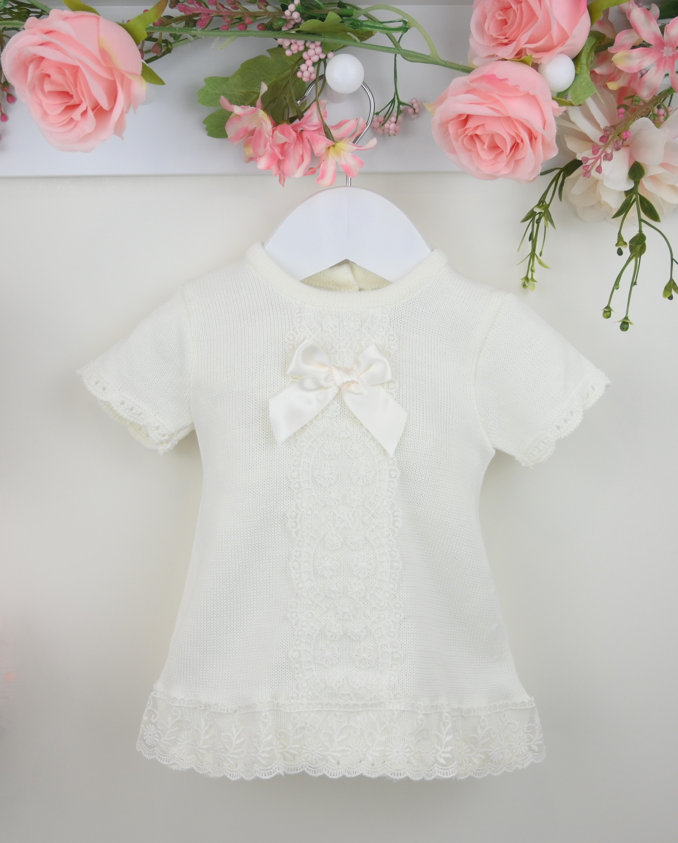 Pex B0955 * PX0955I Lara Lace and bow trimmed dress(3-18 months)