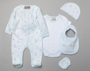 Rock a bye boutique S19124 * RBBS18933 Five piece  layette "Toy Box" with gift bag ( NB-6)