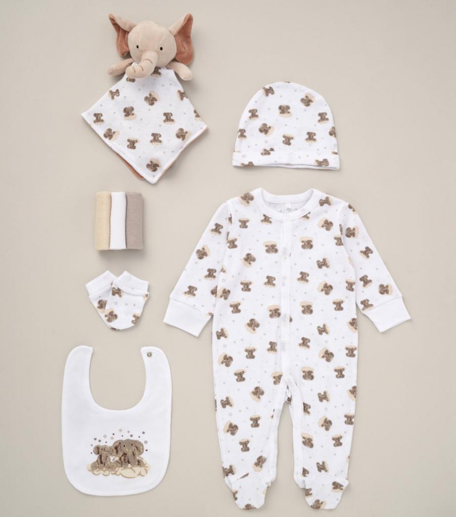 Rock a bye boutique D07025 * RBD07030 8 Piece "Elephant" Layette Set (Nb-6 months)