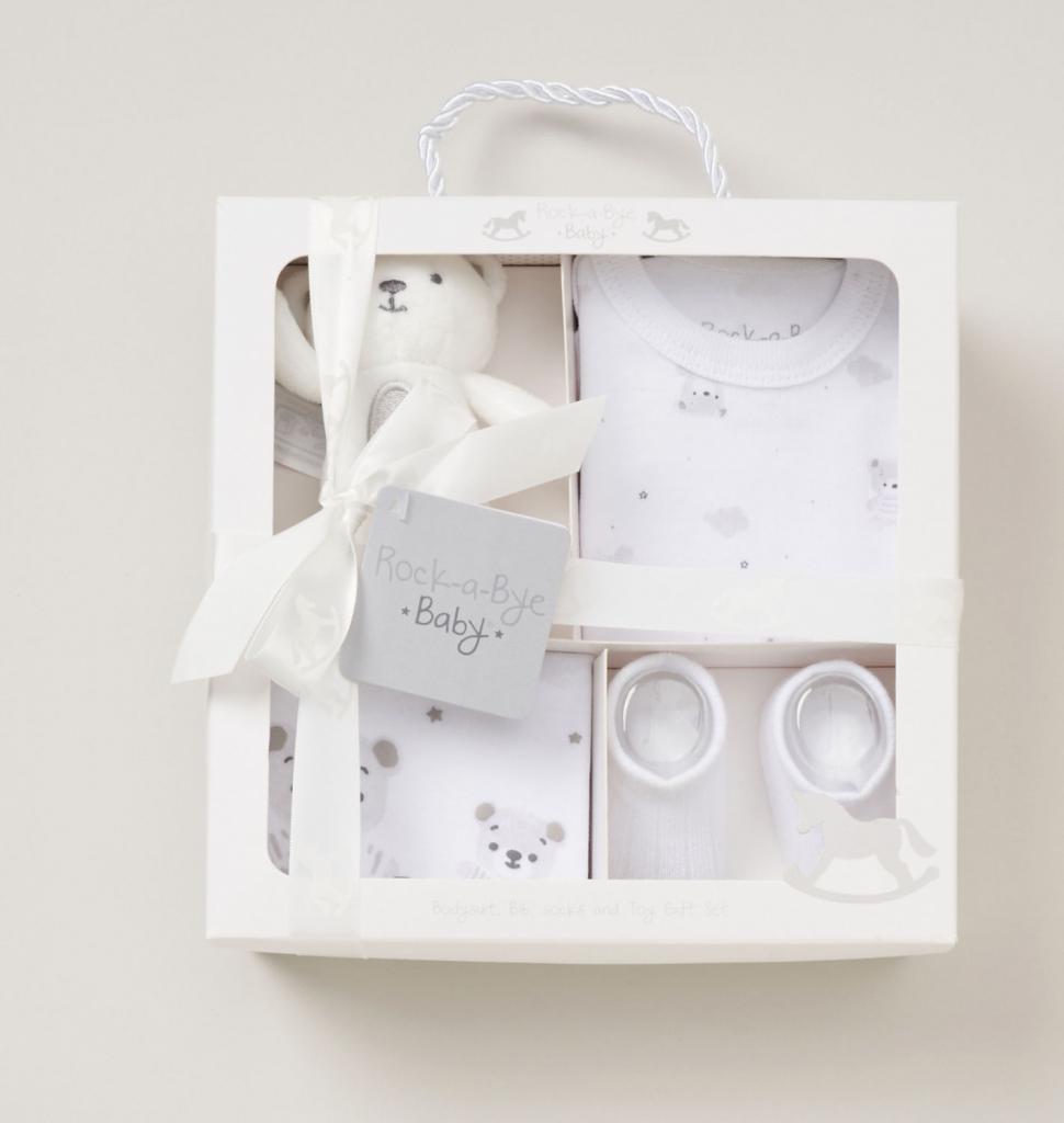 Rock a bye baby E08678 5056756518264 RBE08678 4 piece "Teddy"  Boxed Gift Set (0-3 months)