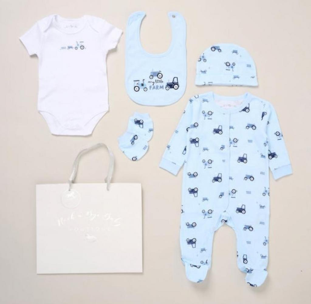 Rock a bye baby F10000NB * RBF10000  "My Little Farm" 5 Piece Layette Set (Nb-6 months)