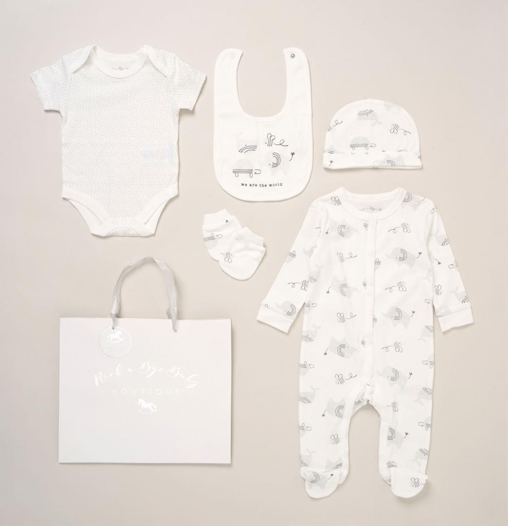 Rock a bye boutique F10099NB * RBF10099  Elephant 5 Piece Layette Set (Nb-6 months)