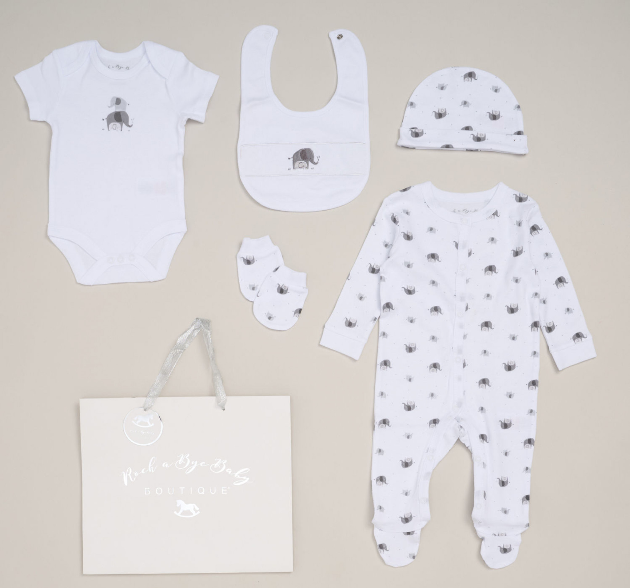 Rock a bye boutique F10399NB * RBF10399  Elephant Set 5 Piece Layette Set (Nb-6 months)