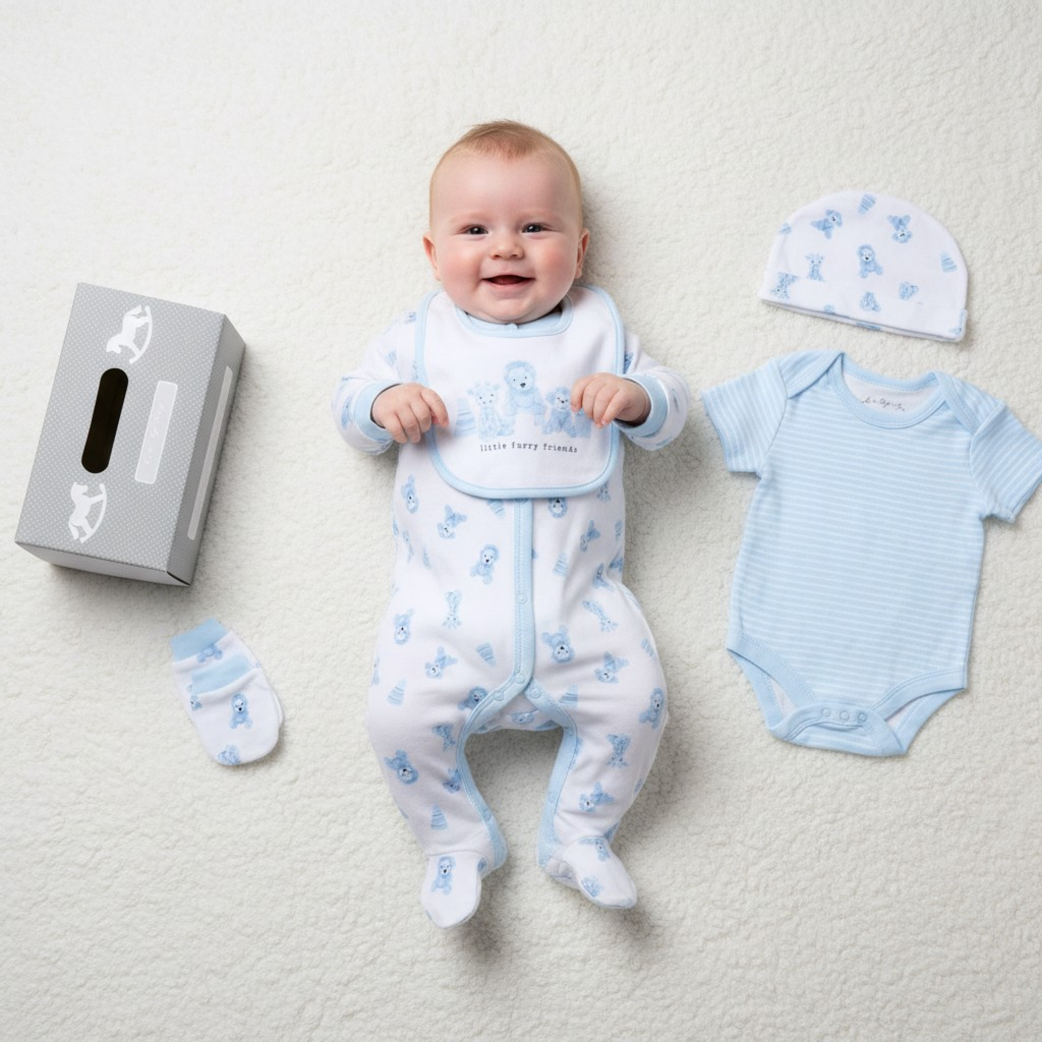 Rock a bye boutique F10714NB * RBF10714-S Furry Friends 5 Piece Layette Set (Nb-6 months)