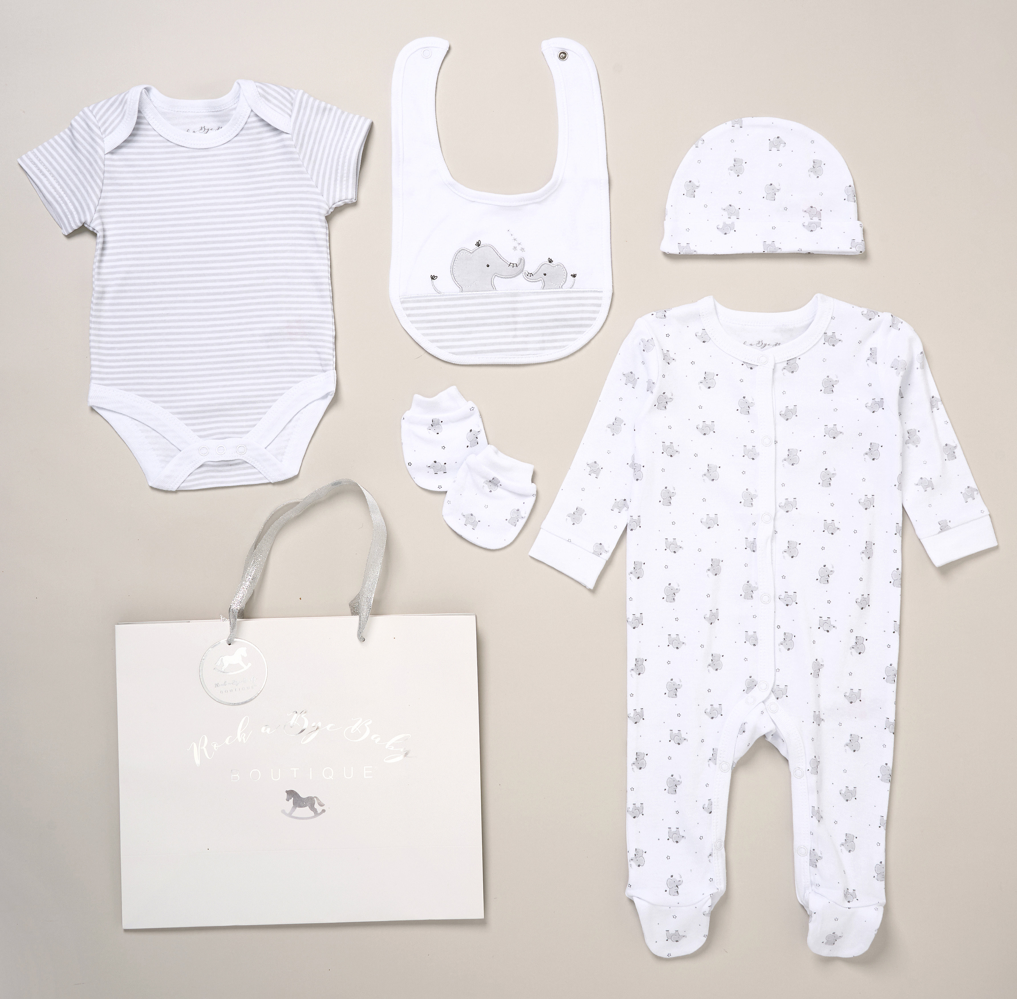 Rock a bye boutique F10721NB * RBF10721 Elephant 5 Piece Layette Set (Nb-6 months)
