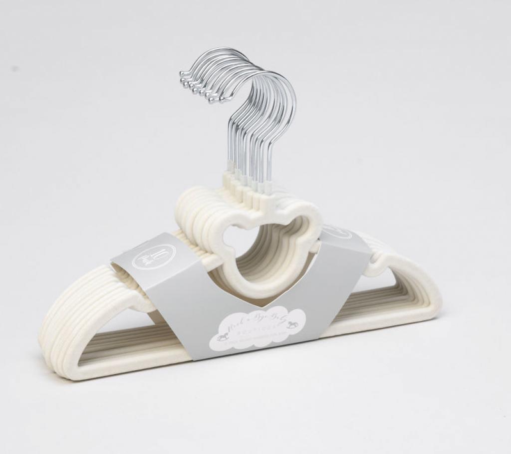 Rock a bye boutique G11912  RBG11912 10 x Velvet Hangers - White Teddy