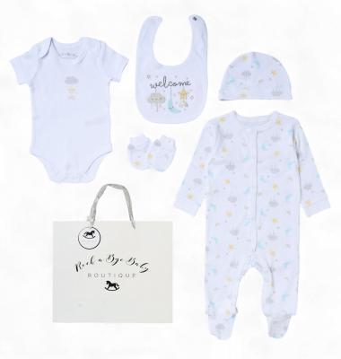 Rock a bye boutique H2683NB * RBH12683W "Welcome" 5 Piece Layette Set (Nb-6 months)