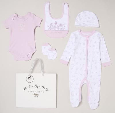 Rock a bye boutique H15207NB * RBH15207 "You are loved" 5 Piece Layette Set (Nb-6 months)