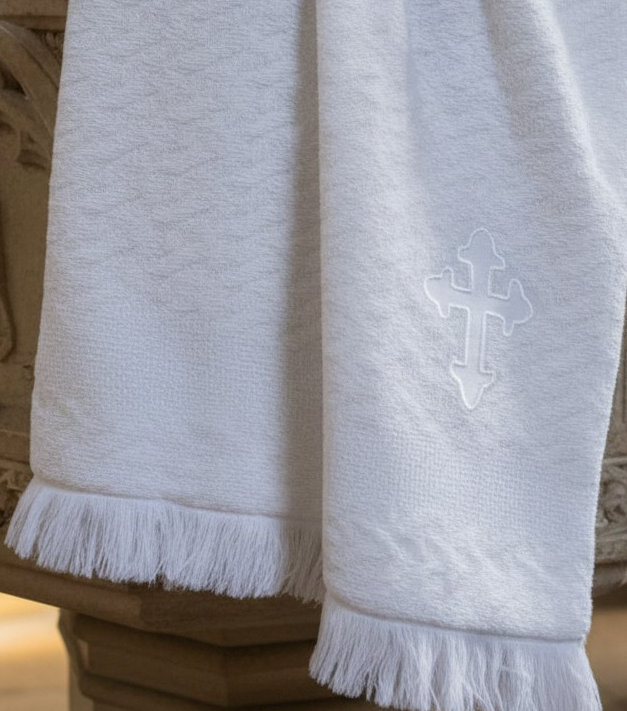 Snuggle Baby  5035320100630 SB110-063W Christening Lace Shawl with White Embroidery
