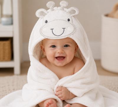 SB120-001W  "Giraffe " Hooded Towel White/Grey 