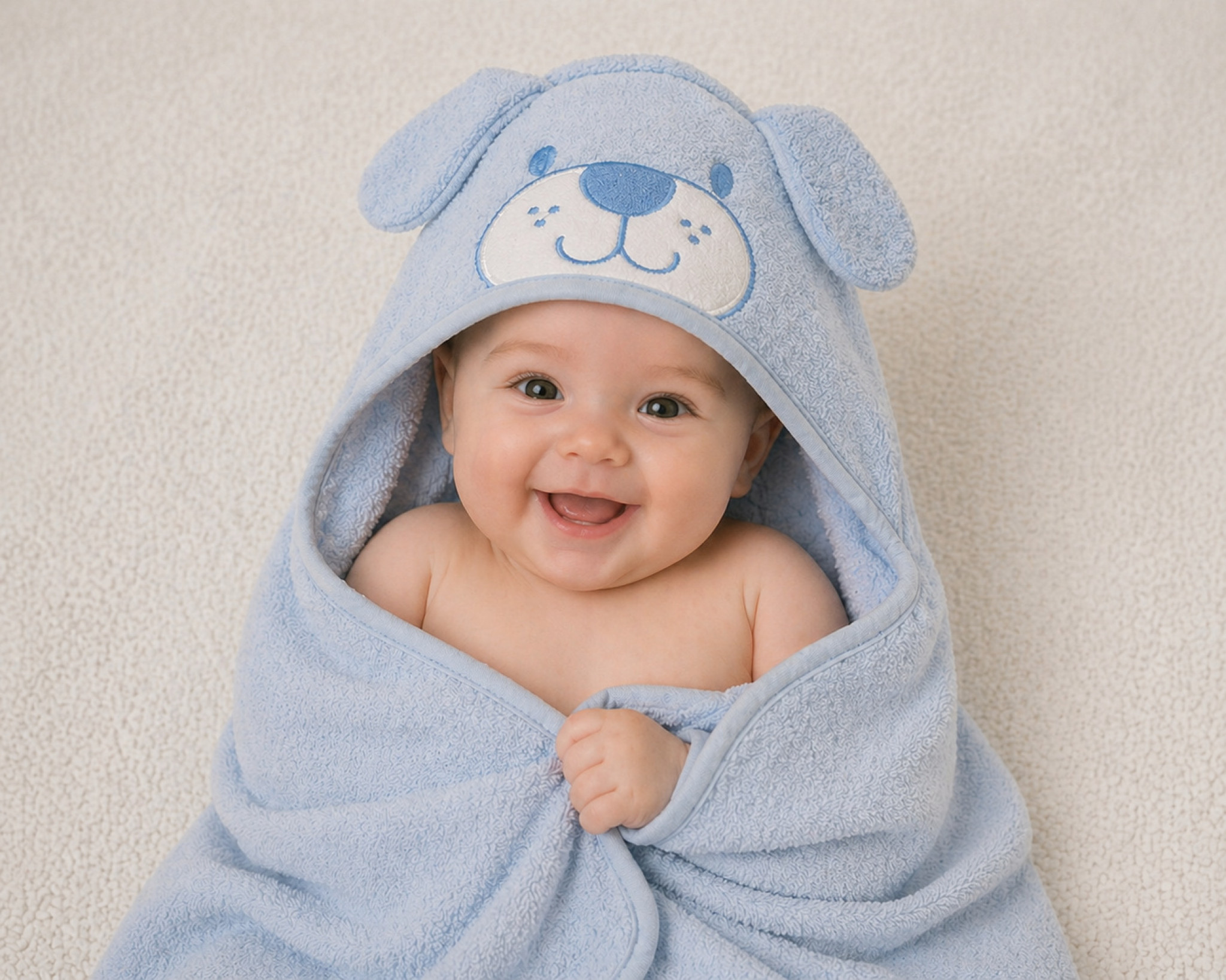 Snuggle Baby SB120-095 503532062095 4 SB120-095-S "Dog" Hooded Towels Sky