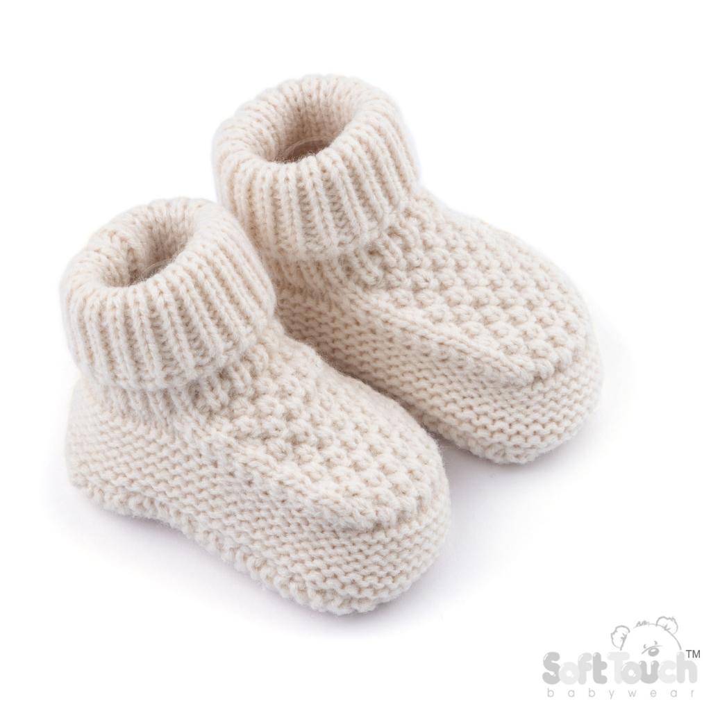 Soft Touch  5023797319020 STABO712-COF Coffee Elegance Ribbed Bootees (NB-6 months)
