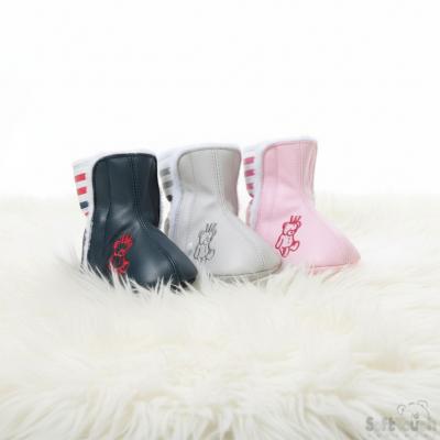 STB1201A  "Bear" Faux Fur Boots  (6-15 months)