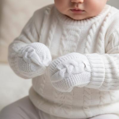 STEBM800-W  White "Zero" Cable Mittens  (NB-12 months)