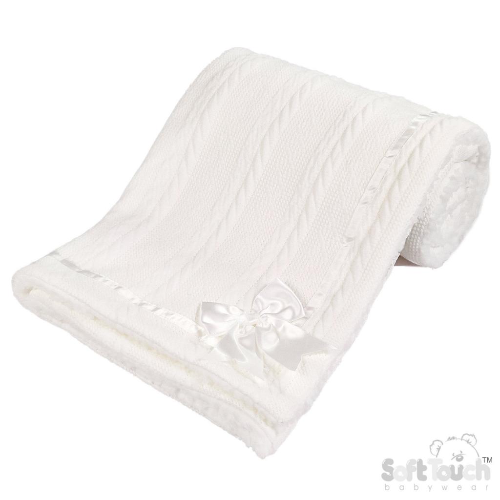 Soft Touch 4FBP202-w 5023797306167 STFBP202-W White Chevron knit wrap with satin bow and sherpa