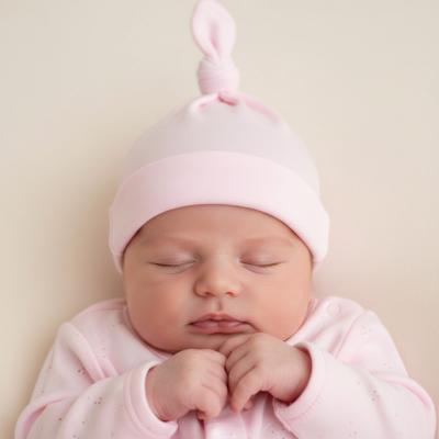 STH23-P  Pink "Knotty" Hat  (0-6 months)