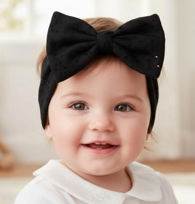 STHB102-BL   Black Broderie Anglaise headband 