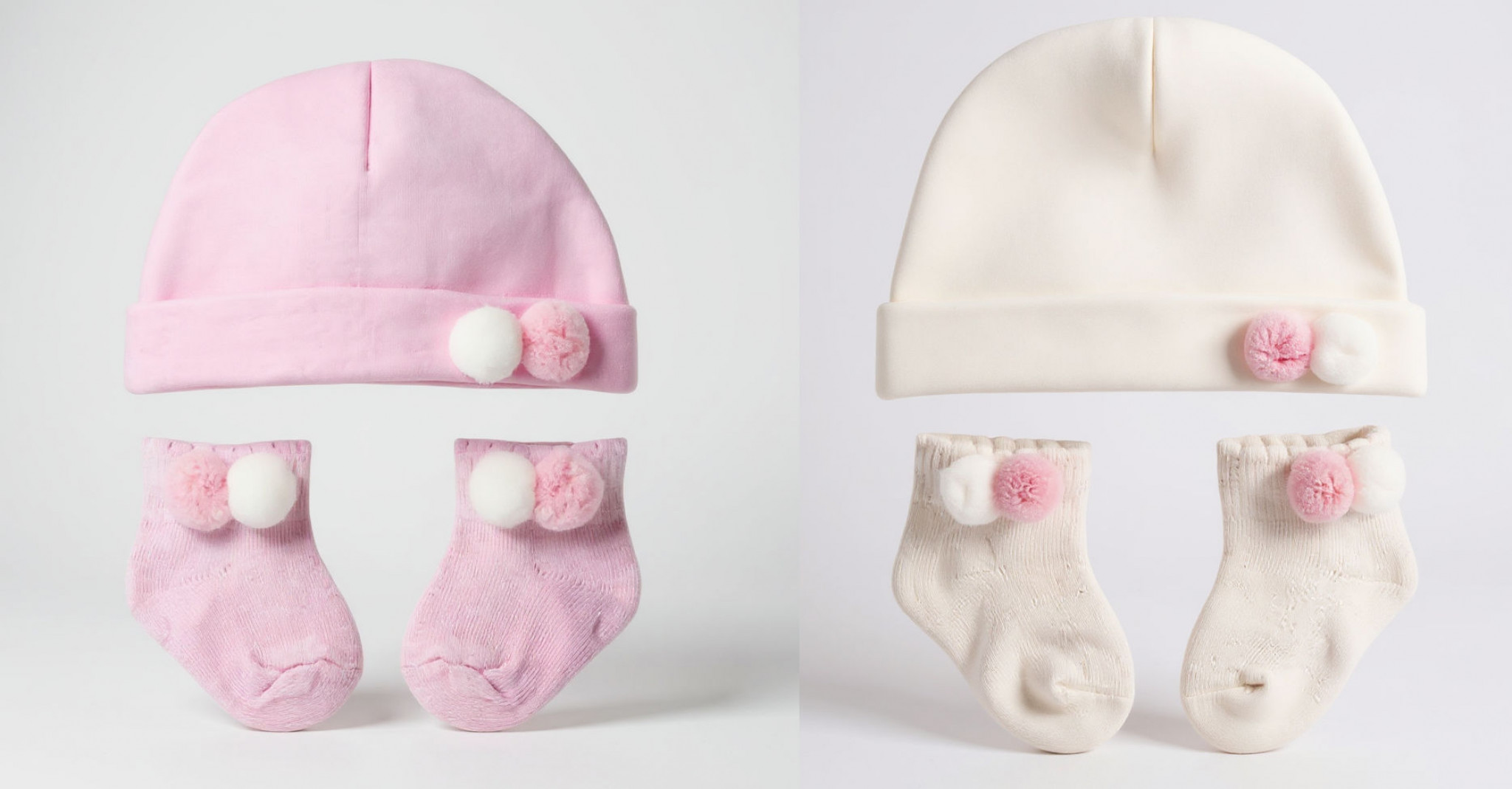 Soft Touch 5023797305504 STHS106-P Pom Pom Hat and sock set (Newborn - 6months)