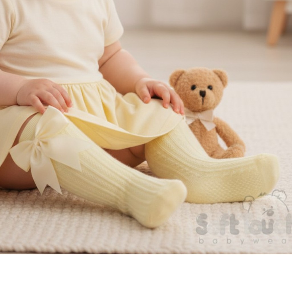 Soft Touch 4S350-P 5023797406072 STS350-Lem Lemon Yellow Elegance Bow Sock (0-24m)