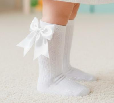 STS350-W  Elegance White Bow Sock  (0-24 months)